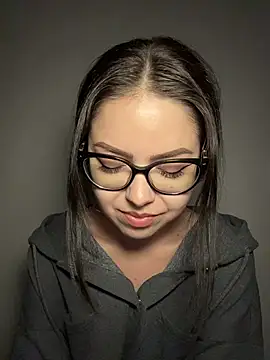 KaylaLewyss 라이브 XXX 채팅