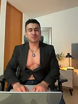 แชท XXX สดของ Chris_Clarck