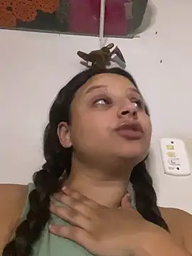 Živý XXX chat julia_moreira