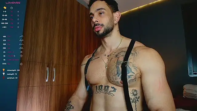 Živý XXX chat massimo_visconti