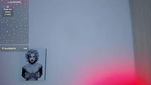 Millie_bobbyのライブXXXチャット