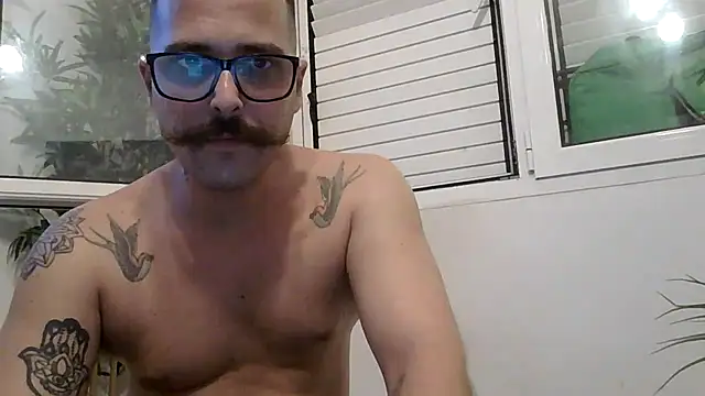 yanick931 – Live XXX-chat