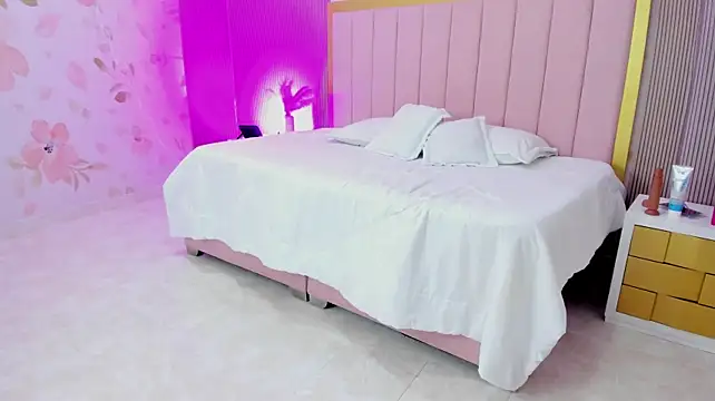 Lena_Amour