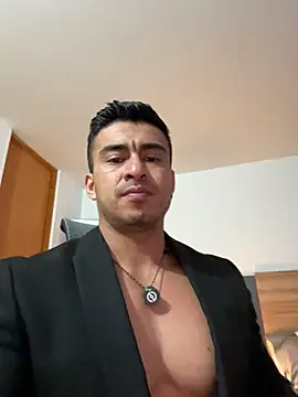 Chris_Clarck Adlı Modelin Canlı XXX Sohbeti