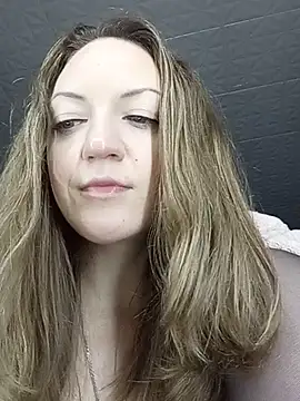 Živý XXX chat KattyLuuu