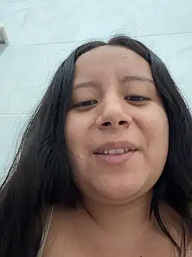 Alaia33200 - 4 FINGERS IN MY PUSSY