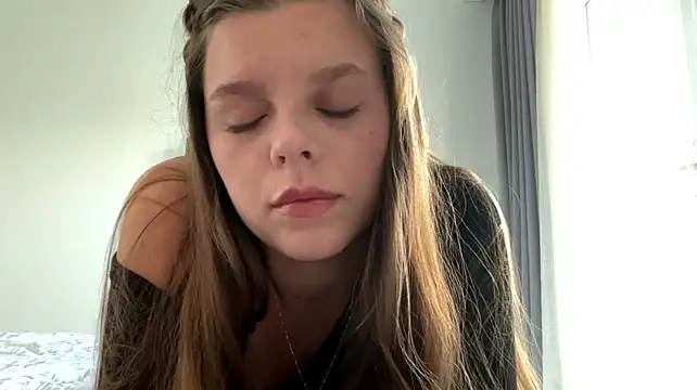 AmieLendor - Video of me fucked doggy-style in PM