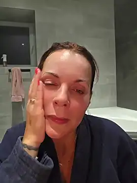 JuneLaFrenchie