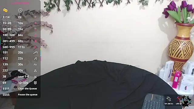 NicoleSantana - ridge ass