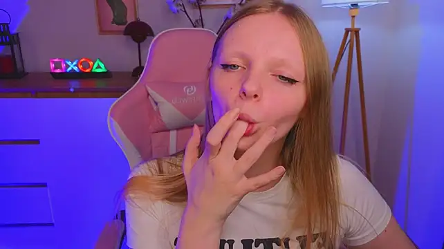 evangel1ne XXX чат на живо
