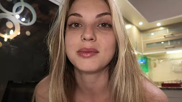 Elnonoykeila77 Pertunjukan Webcam