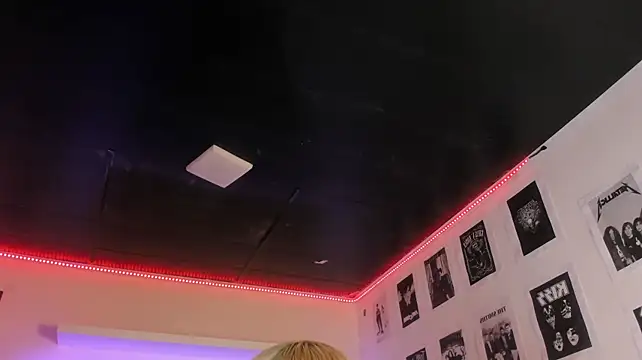 Živý XXX chat adhalee_js