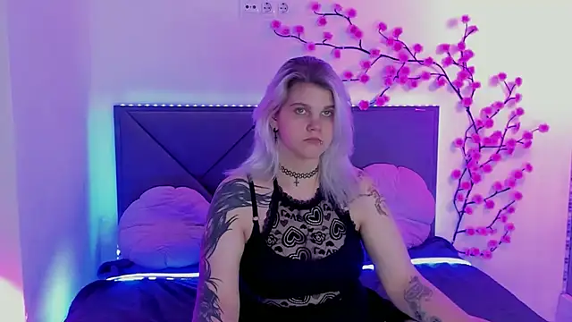 XXX chat uživo modela JoannLowe