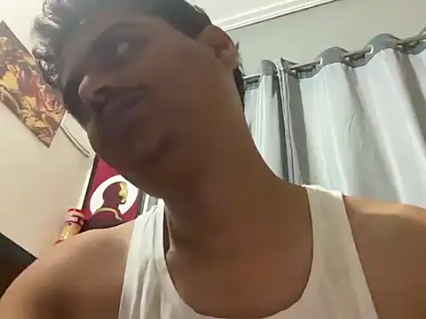 Queen_Avantika webcam show