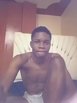 Онлайн чат XXX Africancuteboy7