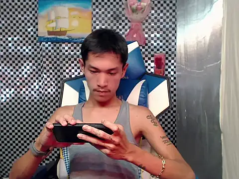 riks_tyler Webcamshow