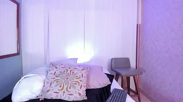 alison_ferrera_のライブXXXチャット