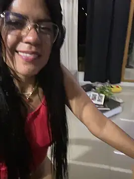 Cherryblazexoxo 现场XXX聊天