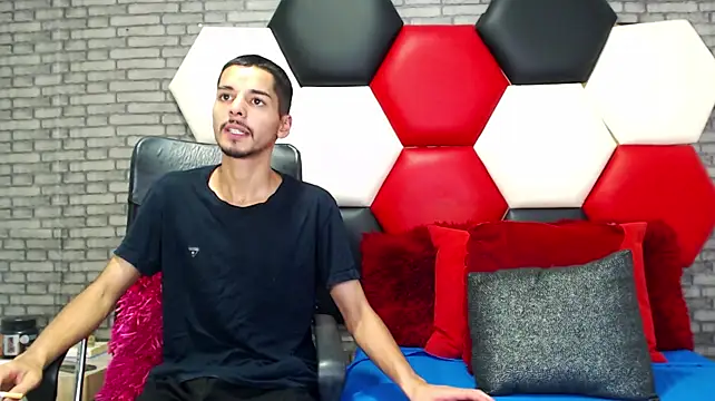 Chat XXX ao vivo de Thristan05