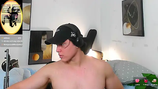 Thom_Ohtani Chat XXX in diretta