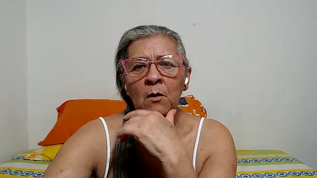Chatroom XXX en direct de candy_mature_