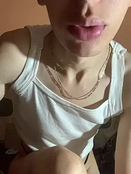 MiroKari2 – Live XXX-chat