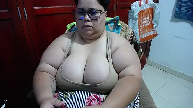 hotlesby4uxxx: απευθείας συνομιλία ΧΧΧ