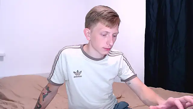 Chat XXX en directo de juliaanddima