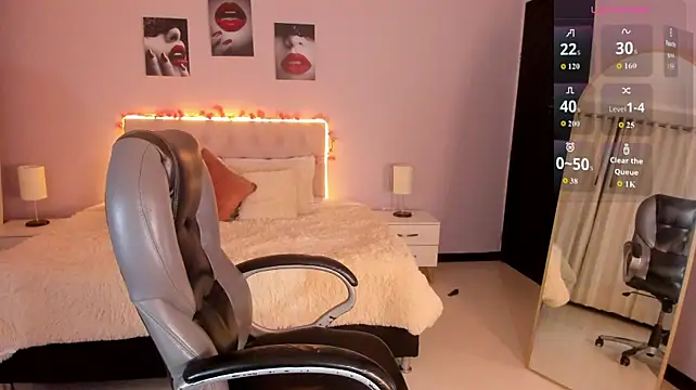Emily_Warren_'s Live XXX Chat