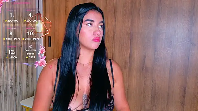 Victoria_Rous_: απευθείας συνομιλία ΧΧΧ
