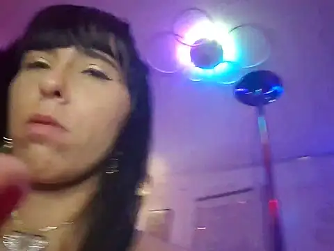 misscectito13's Live XXX Chat