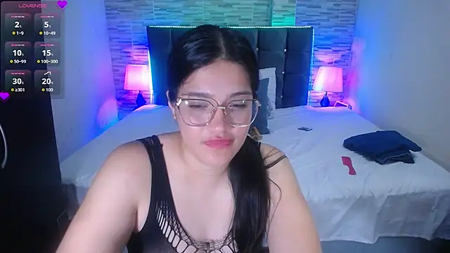 Chat +18 de Alison_ski2 ao vivo
