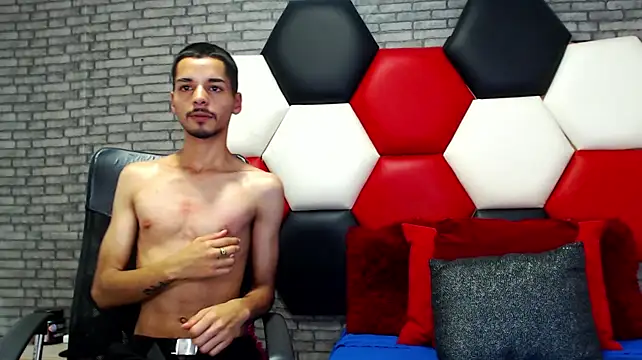 Chat +18 de Thristan05 ao vivo