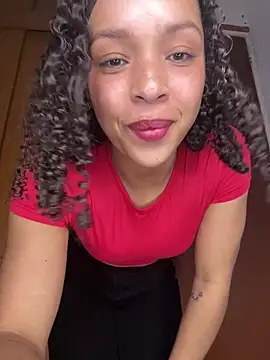 Yasmin777_'s Live XXX Chat
