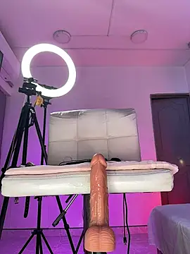 Angel1__ élő XXX-chatje