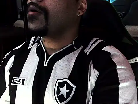 aleparrudo – webcam-show