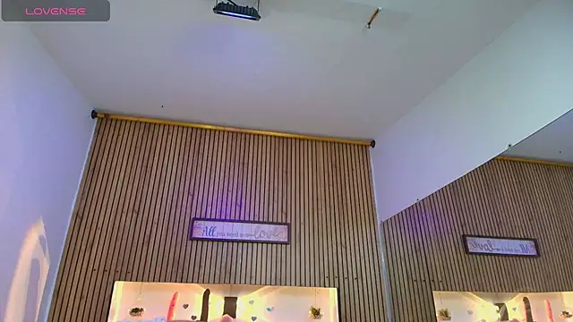 Chat +18 de Amber-miller1 ao vivo