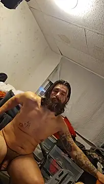 Bearded_veteran's Live XXX Chat