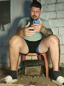 BadboyDirty1 Adlı Modelin Canlı XXX Sohbeti