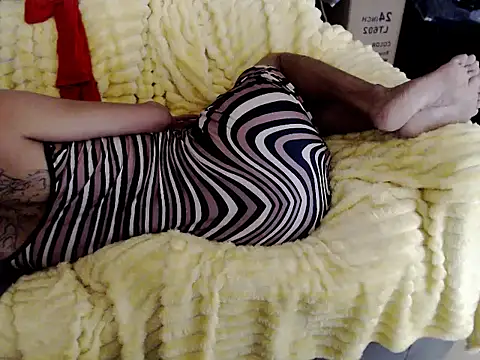 Trish_CurveCock: απευθείας συνομιλία ΧΧΧ