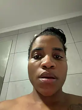 Milkypucy Live XXX-chat