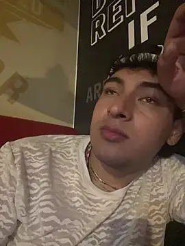 Stiveeeeen Live XXX-Chat
