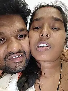 BabuCouplen Live XXX chat