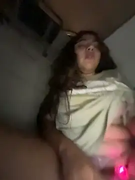 Živý XXX chat Monica17