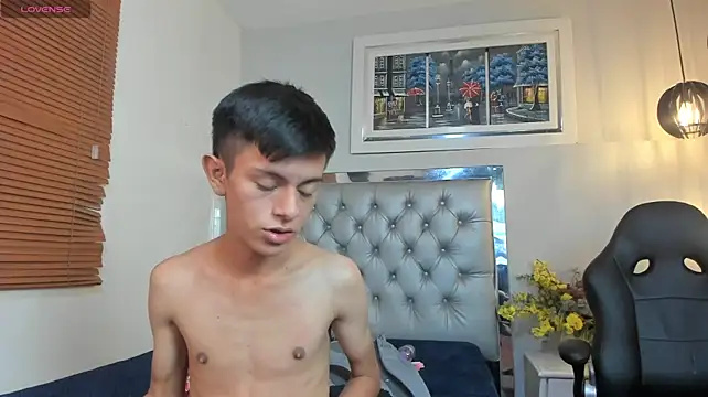 fem_danny7 Chat XXX live
