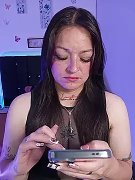 Czat XXX na żywo – Isa_bluee