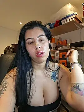Luianna 现场XXX聊天