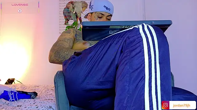 JordanSmiith_ Chat XXX in diretta
