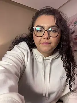AlmaraRouge - spanks in doggy style + rub pussy