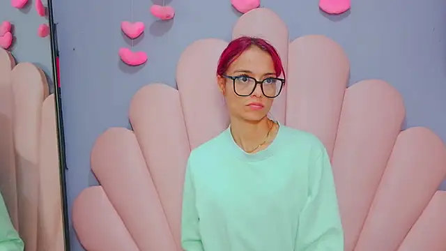XXX chat uživo modela luci_miller